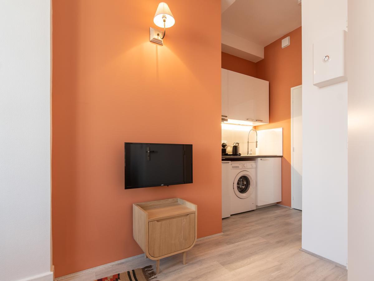 Mace Studio Apartment Лион Экстерьер фото