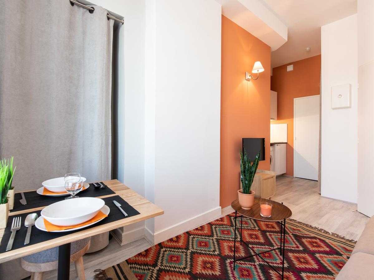 Mace Studio Apartment Лион Экстерьер фото