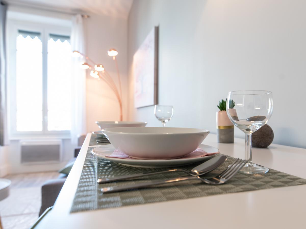 Mace Studio Apartment Лион Экстерьер фото